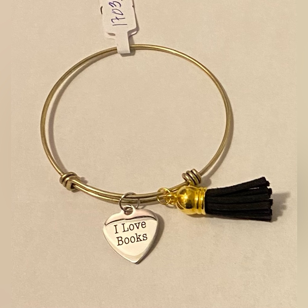 NEW Expandable charm bracelet (adult)